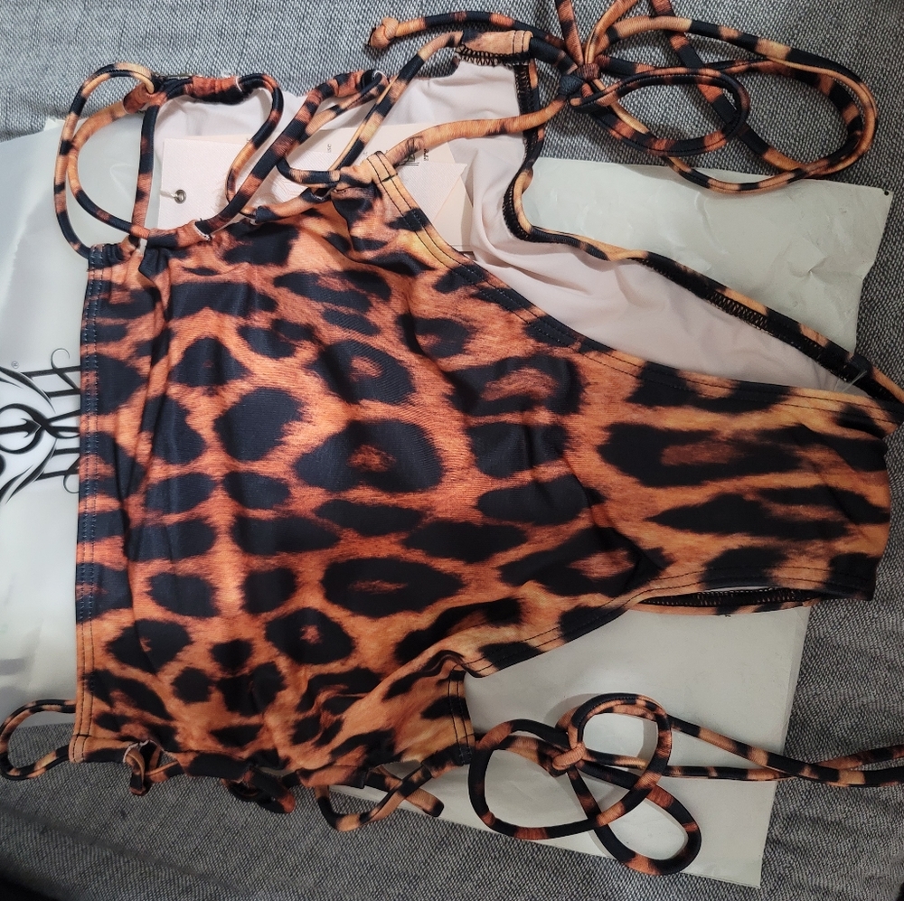 We Are Hah Hi-Kini Bottom Leopard Size Large